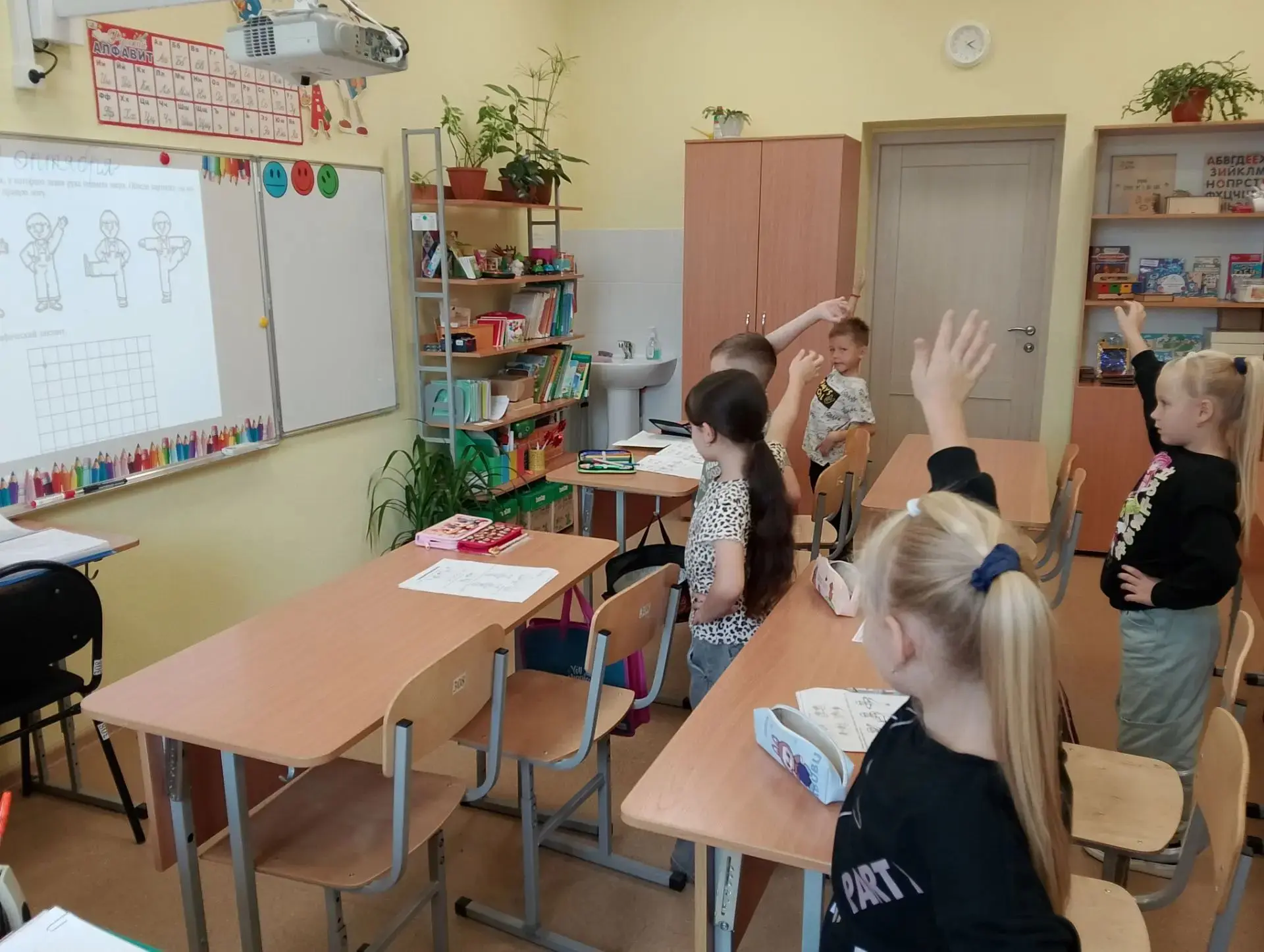 В октябре начал работу кружок «Грамотейка»! 🎒