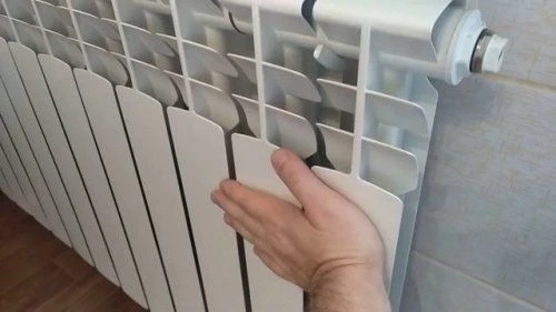 Что делать если батареи в квартире не прогрелись❓