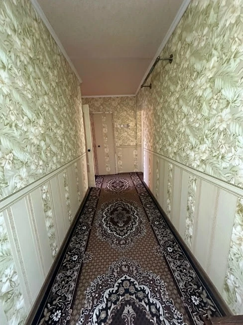 Продам 3-комнатную квартиру, 65 м², 3/9 эт., Горловка, 2 700 000 руб.