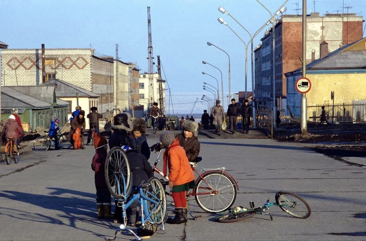 На главной улице в Анадыре, 1986 год.
