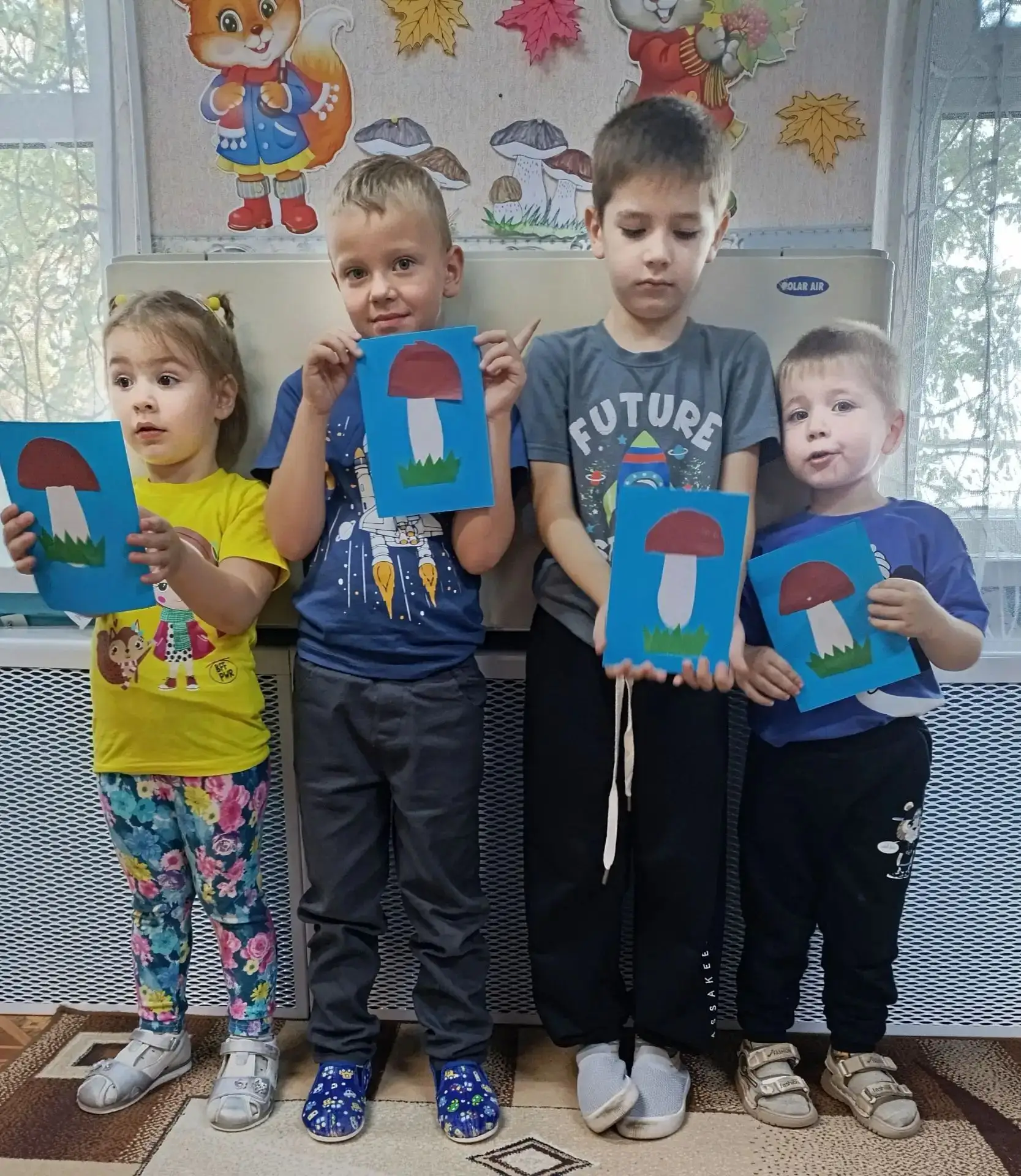 Сегодня в нашей  группе прошло увлекательное занятие по  аппликации, на котором дети со...
