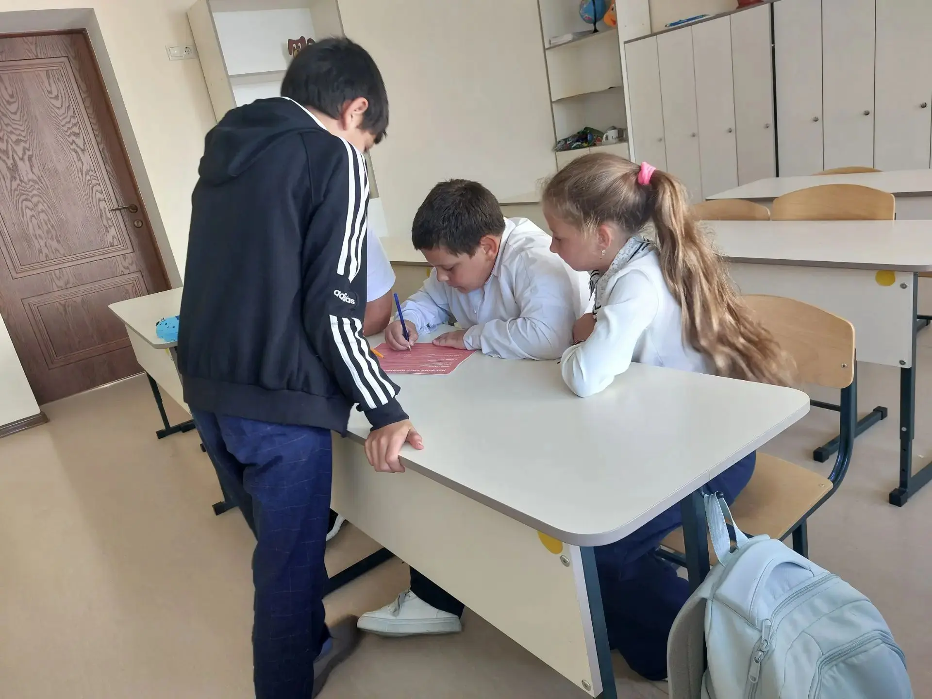 У учащихся 4 класса прошло второе занятие трека " Орлёнок- эрудит" на тему " От разведк...
