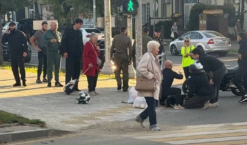 ⚡️В Мариуполе сбили мотоциклиста