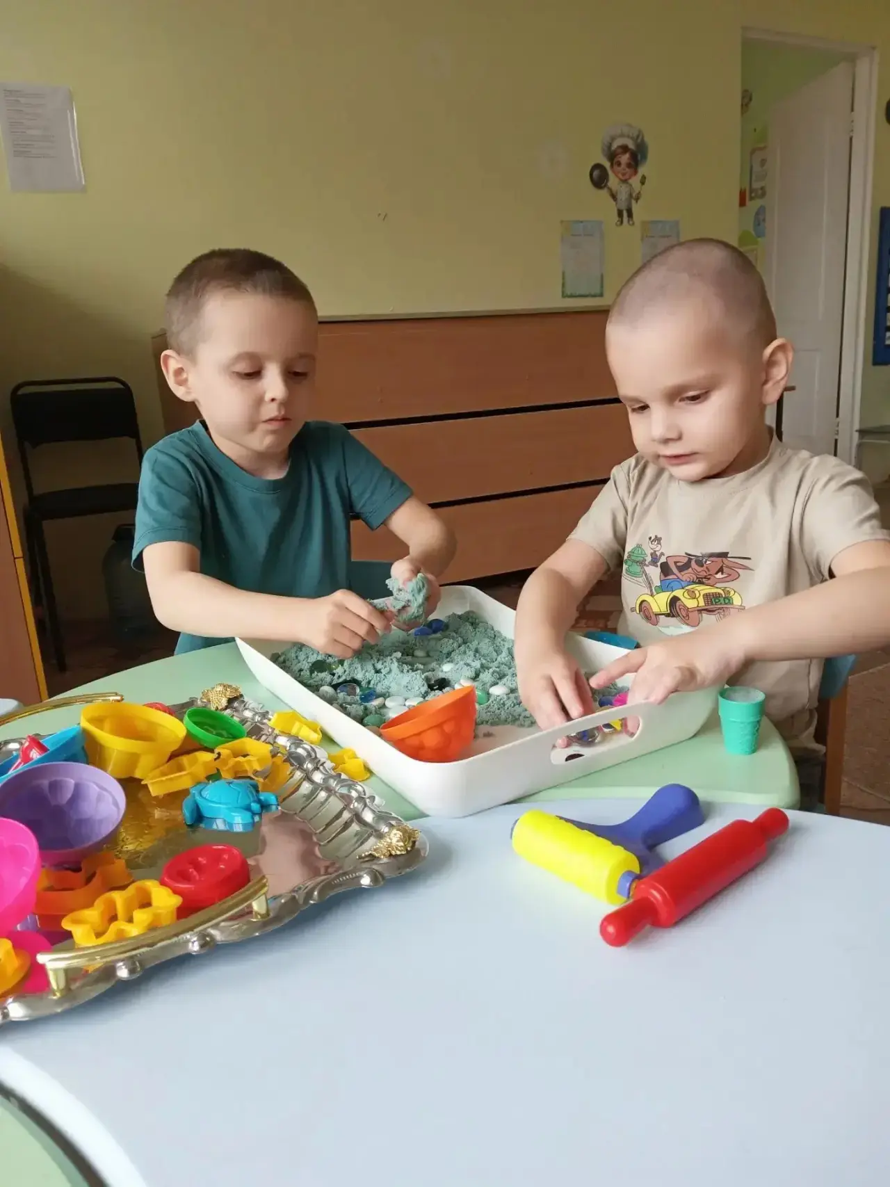 ✨ Игры с кинетическим песком в группе «Василёк».