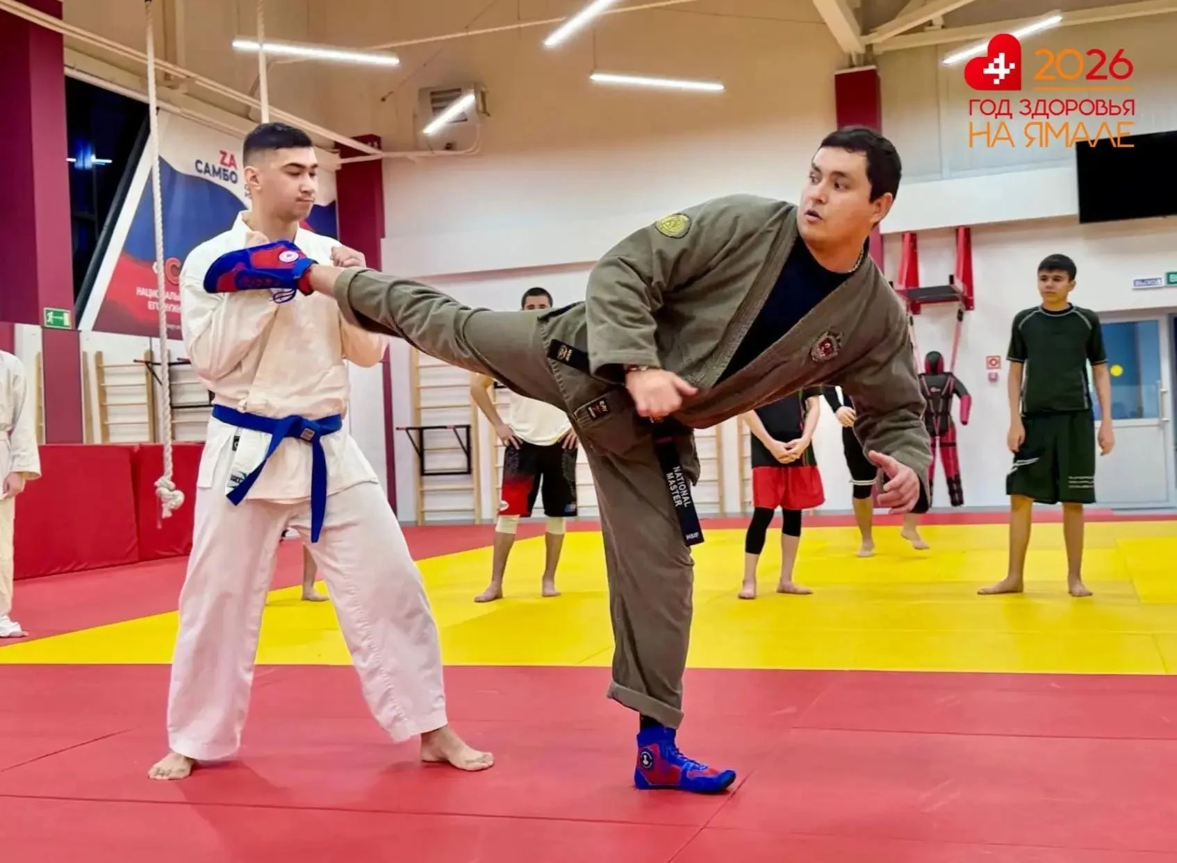 💪Тренер из Красноселькупа задал тон в крупнейшем центре единоборств Ямала