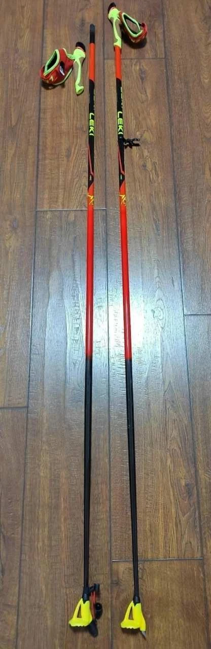 Продам палки Leki HRC max 150,180 см (под подрезка, клей в комплекте). Темляки быстросъ...