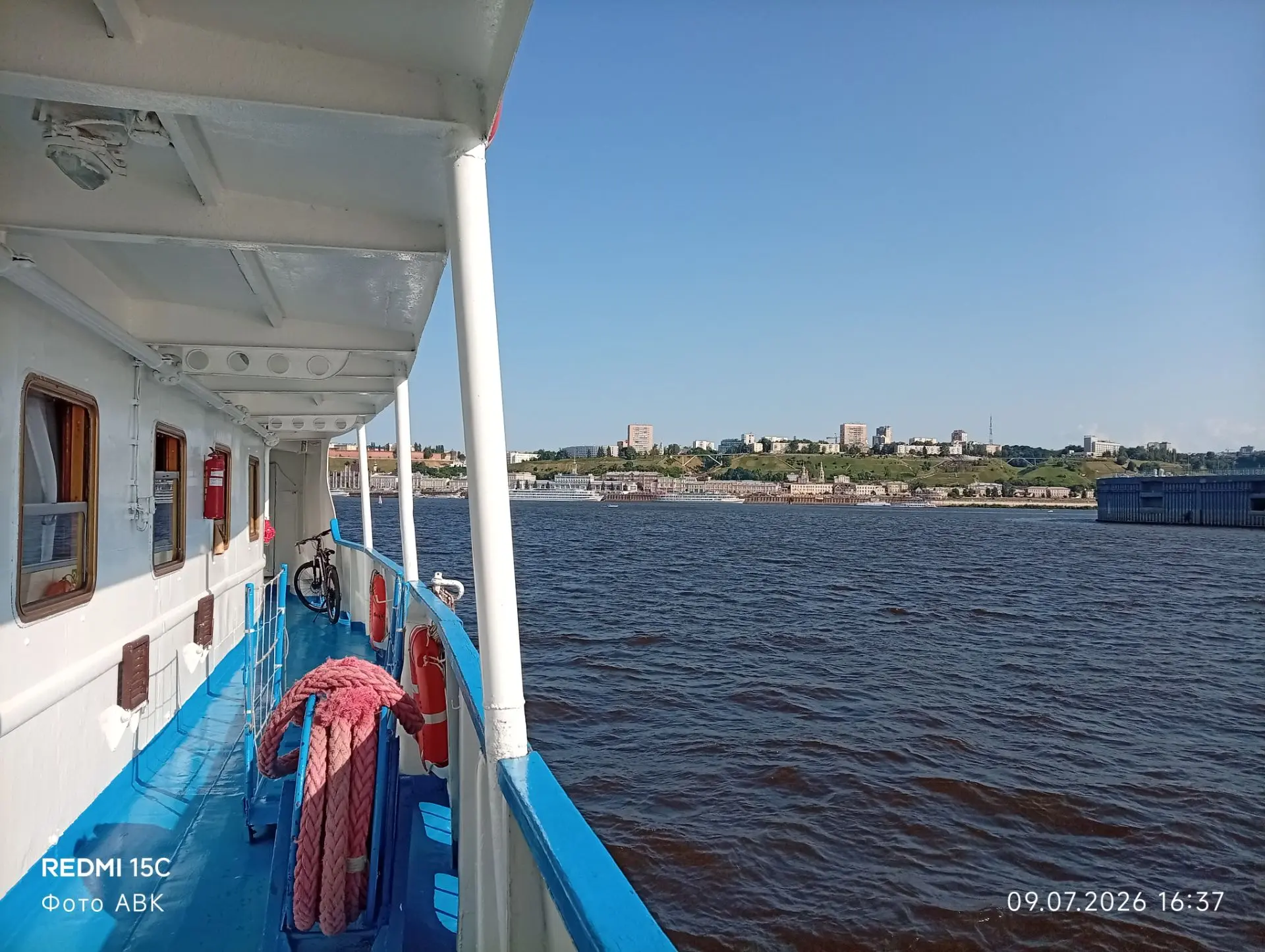 Родной город сегодня проходим мимо.