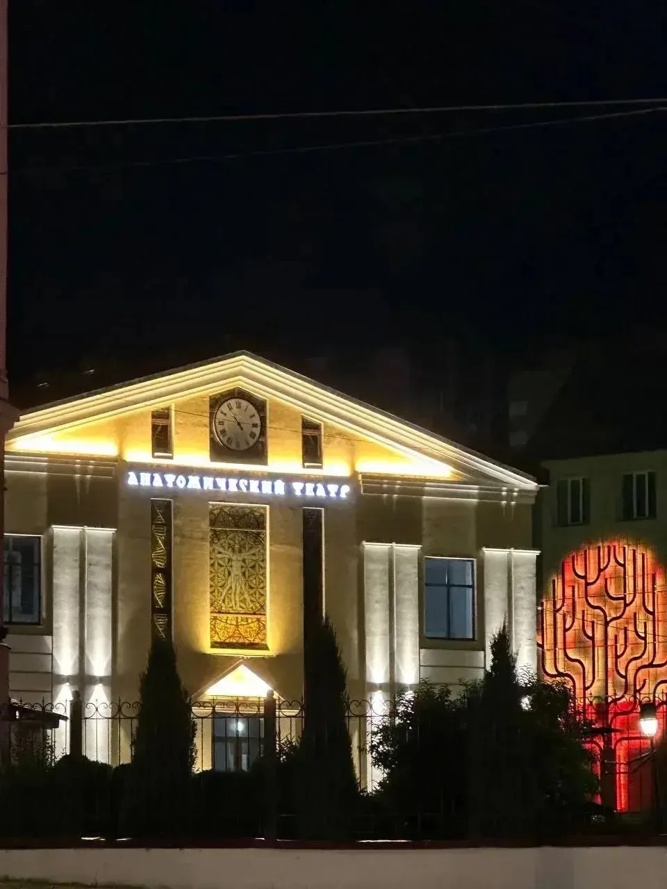 Нас невозможно научить чему-то, что противоречит нашему внутреннему опыту.