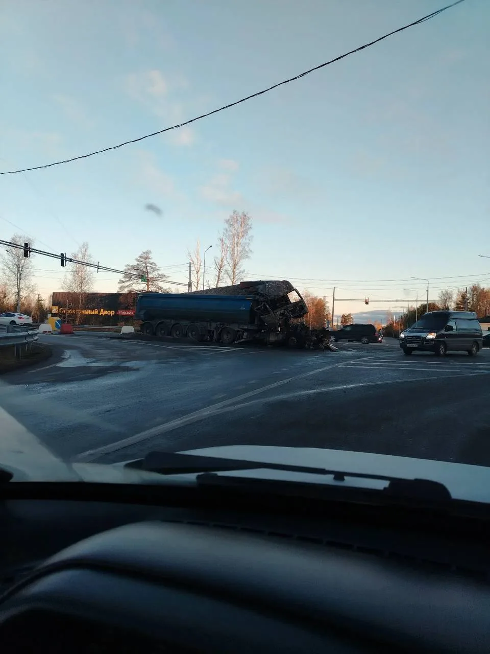 Первые серьёзные аварии, поворот только направо п.Московский