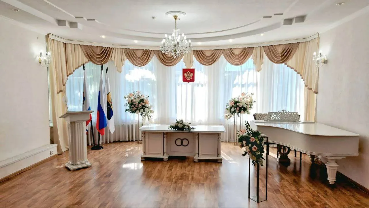 💍 В Гатчине можно будет пожениться 31 декабря