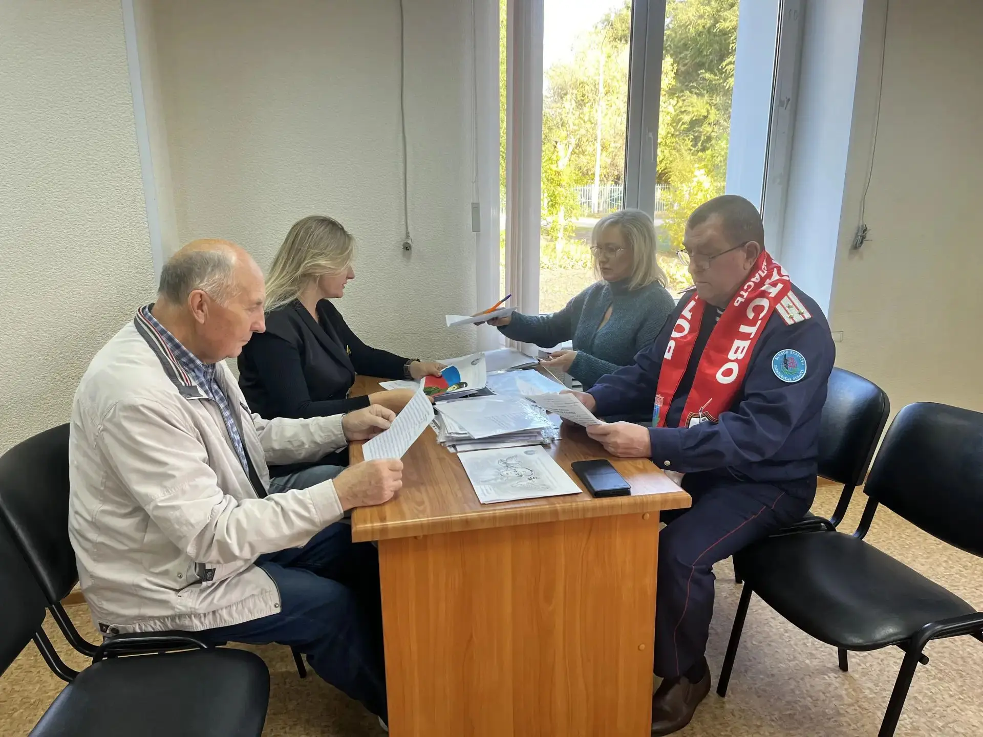 Сегодня в актовом зале управления образования прошло заседание членов жюри региональног...