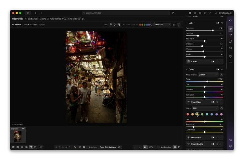 Подписка на Adobe больше не нужна: реддитор навайбкодил аналог Lightroom. Мы проверили ...