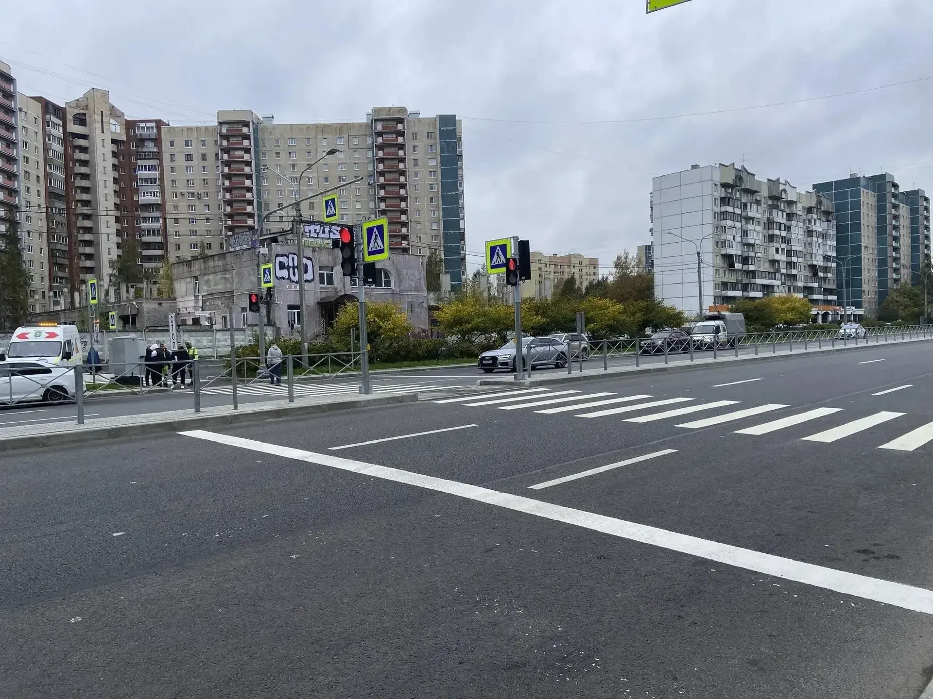 🚦 На проспекте Пятилеток заработали два новых светофорных объекта