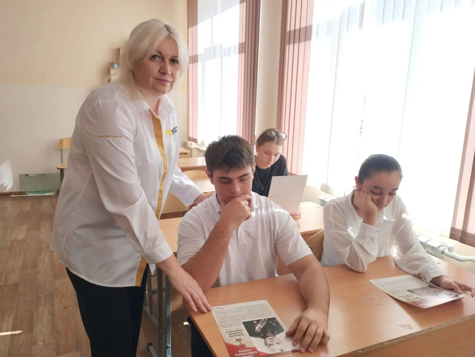 Сегодня в 11 классе прошёл Урок мужества "Битва за Кавказ: 442 дня мужества и отваги" к...