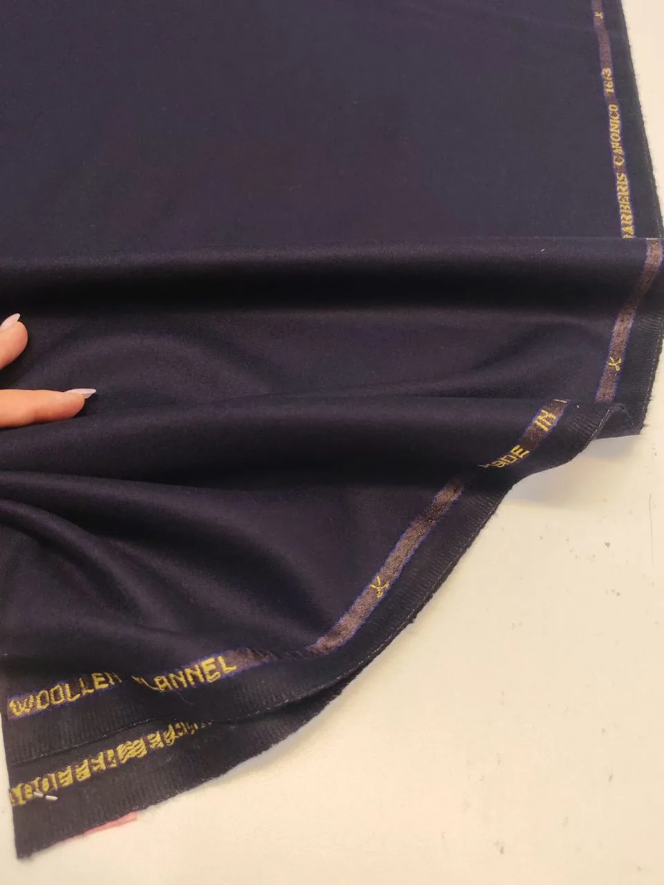 Отрезы по Спеццене люксовых производителей Vitale Barbеris Canonico, Marlane, Scabal, C...