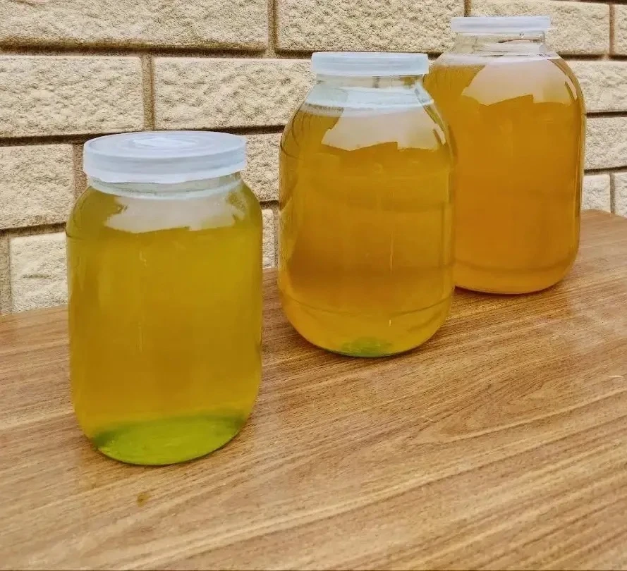 Дорогие соседи, здравствуйте, наша семья занимается пчеловодством🐝