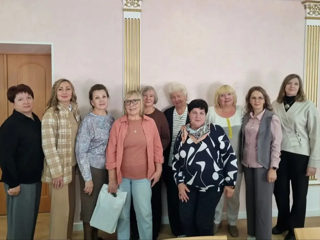 💐 Сегодня, 1 октября, традиционно отмечается День добра и уважения — праздник, который...