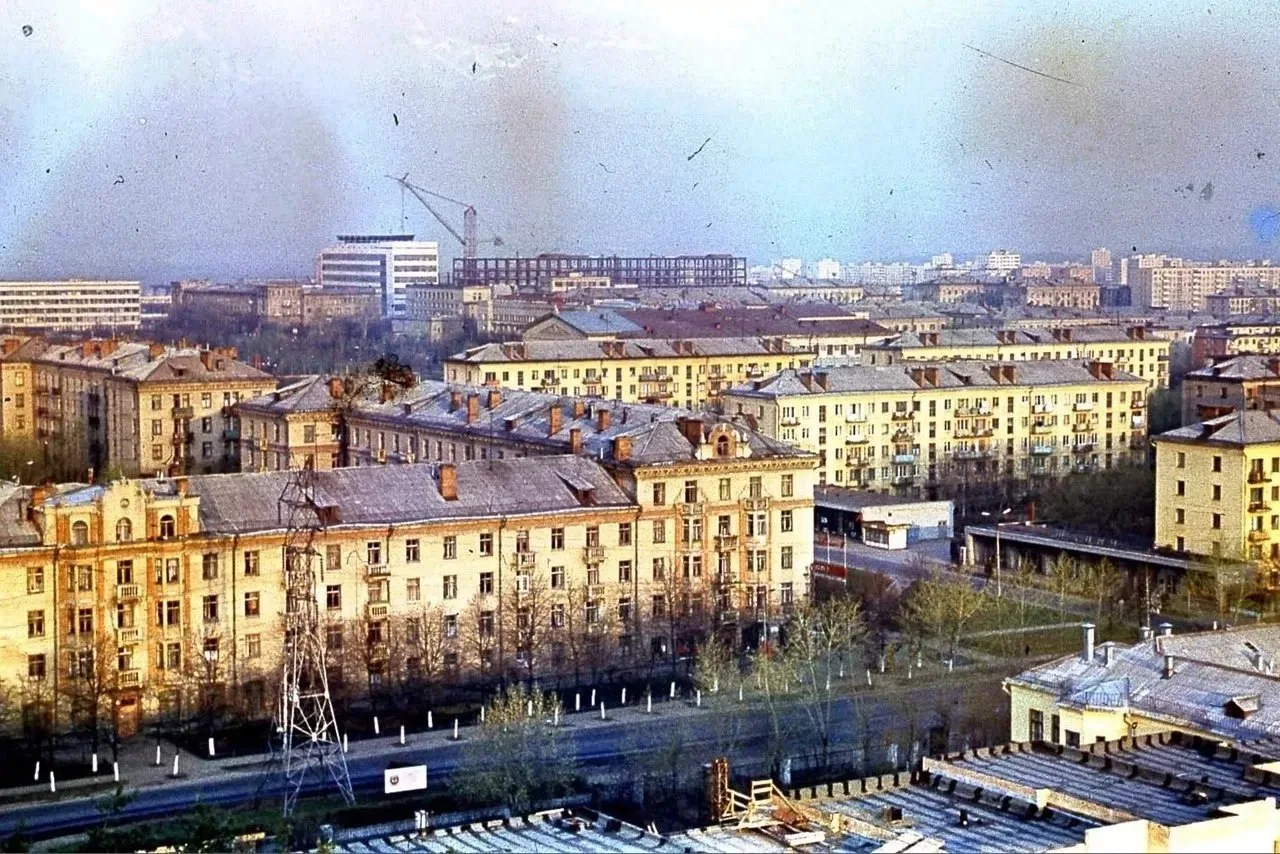 Городской вид в 1977 году