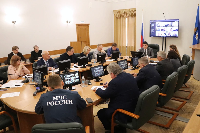 В Ярославле заявки на грантовые конкурсы подали 187 муниципальных учреждений и 136 неко...