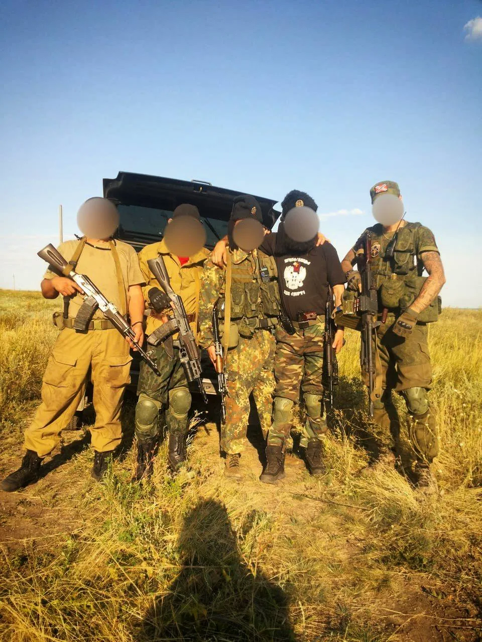 На позиции сербских добровольцев.
