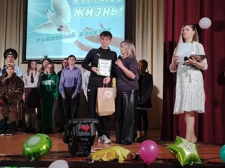 🏛15 октября обучающиеся Дегтяренской школы в качестве команды Дегтяренского Дома культ...