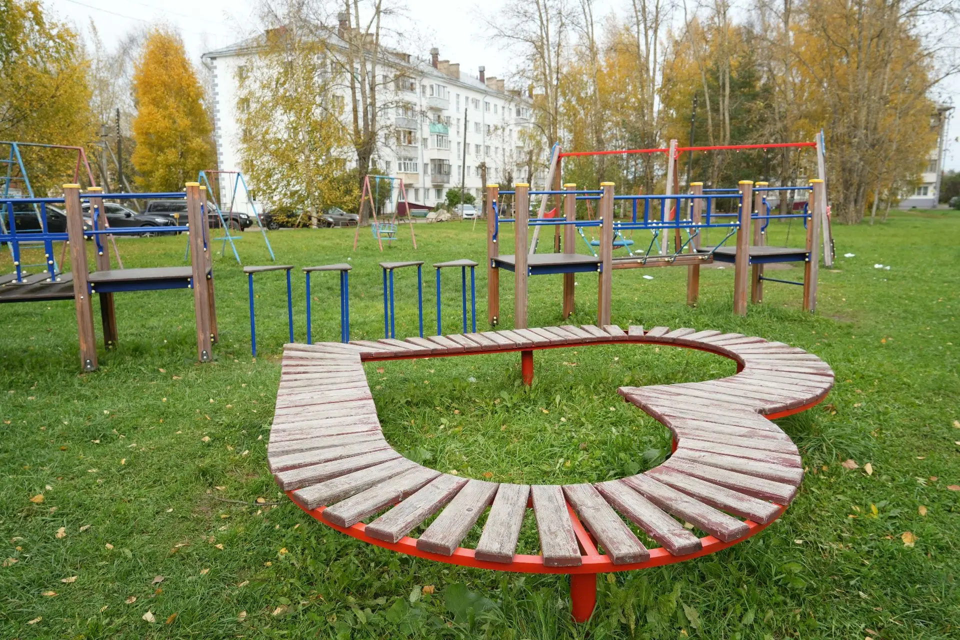✅Детские площадки в Лосте привели в порядок