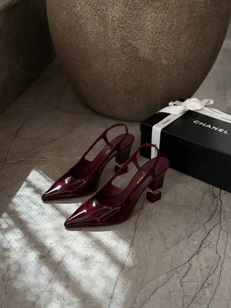 Новые туфли слингбэки Chanel Métiers d'art 2026, полный комплект, размер 40FR