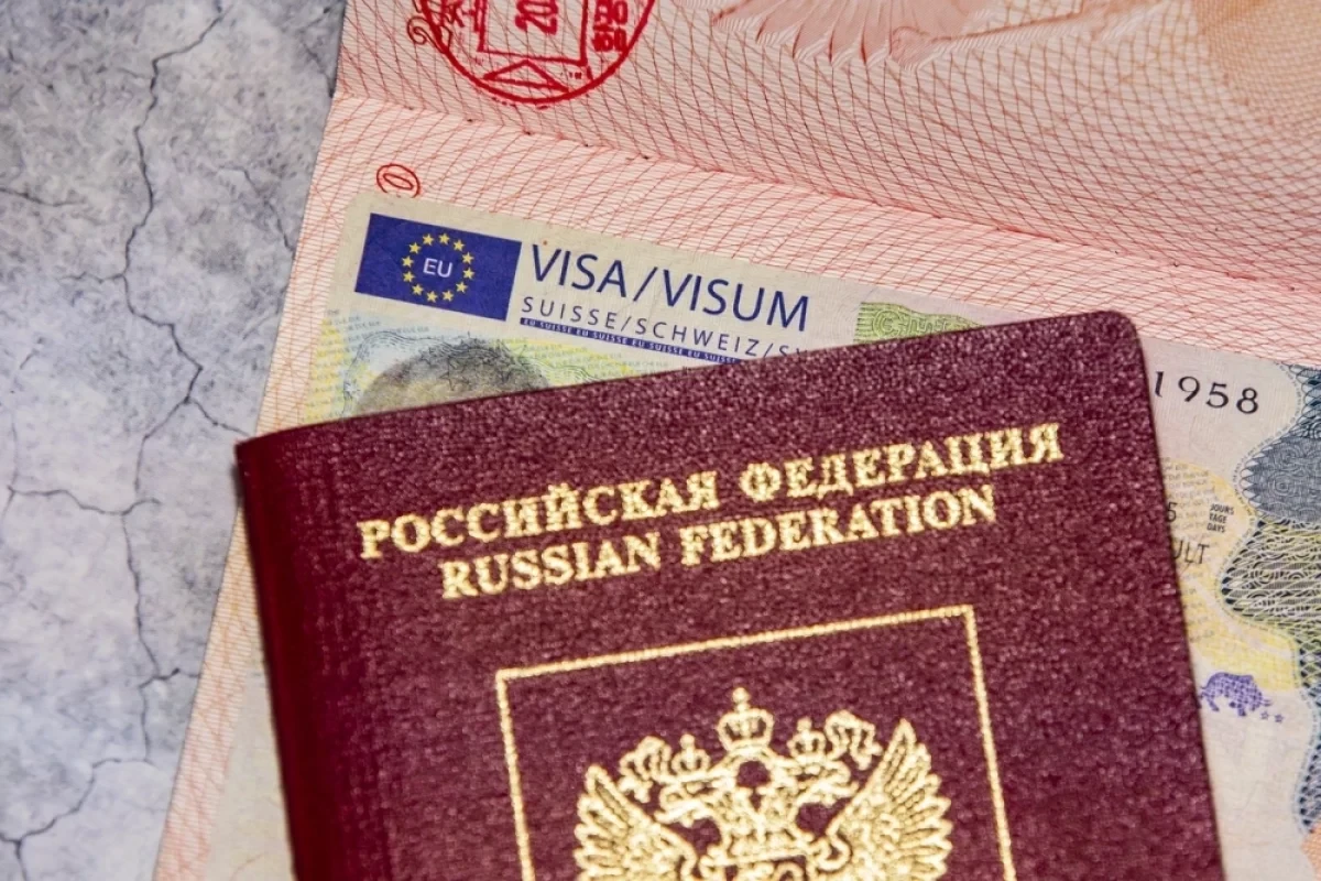 ЕС до конца недели введёт визовые ограничения для россиян