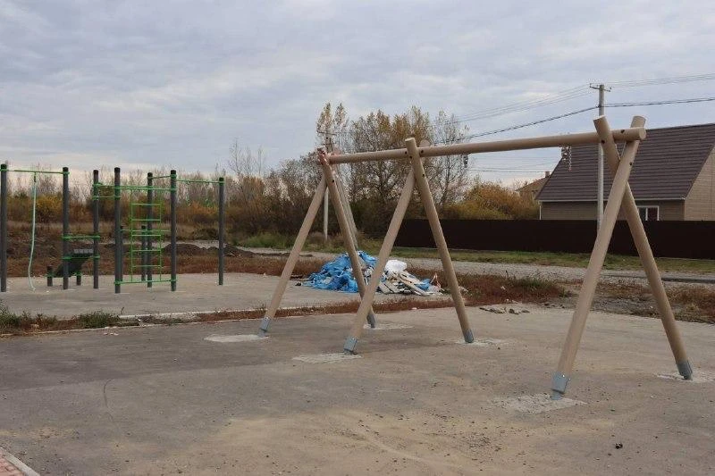 В Абакане создают новое пространство для прогулок и спорта