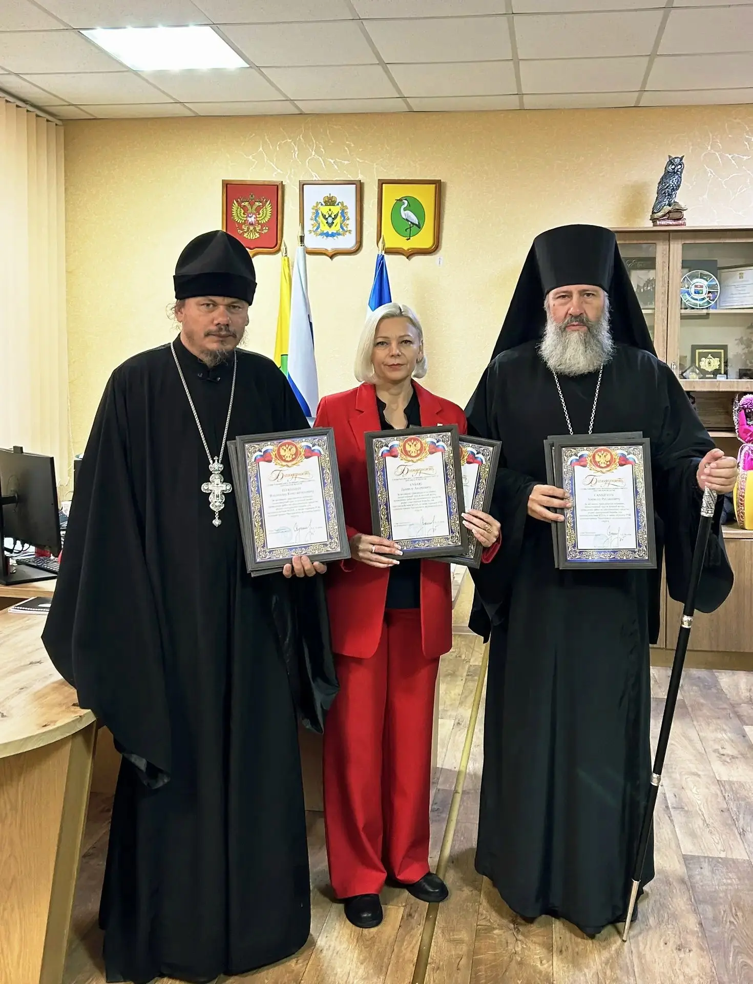 Провела рабочую встречу с  Преосвященнейшим епископом Скадовским и Алешкинским Иосифом ...