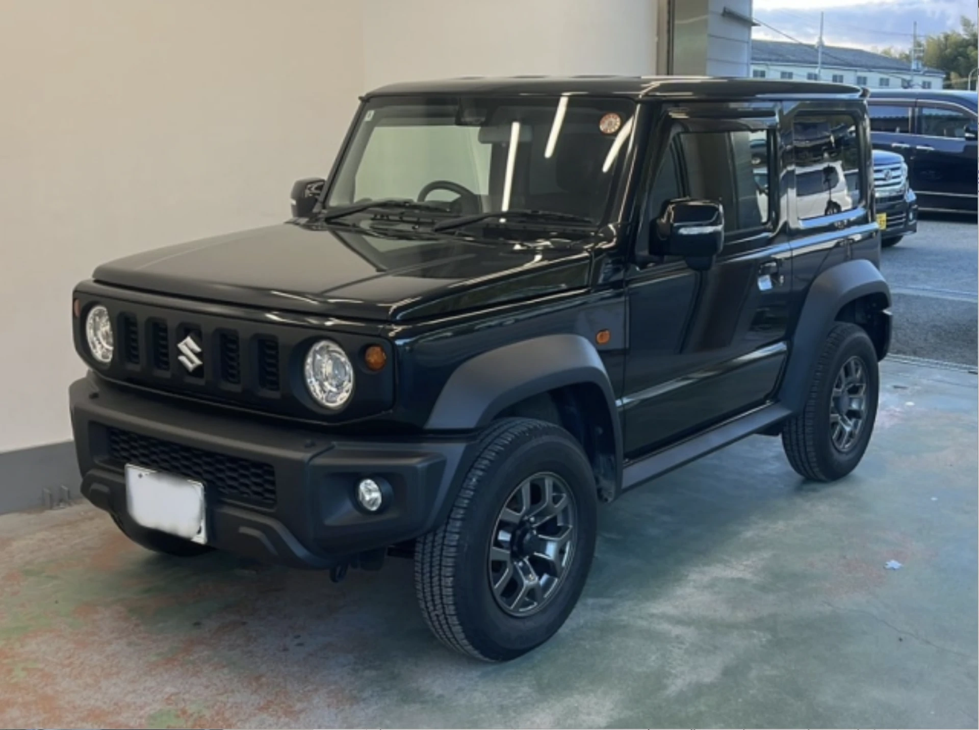 Suzuki Jimny Sierra 2022 года.