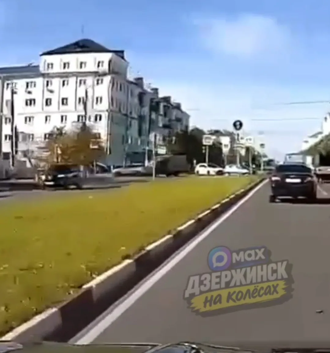 Момент ДТП перекрёсток Грибоедова-Ленина 09.10.2026 в 12:30