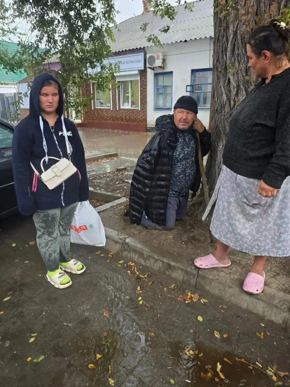 💔Семья с двумя детьми, эвакуировавшаяся из Раденска, нуждается в помощи
