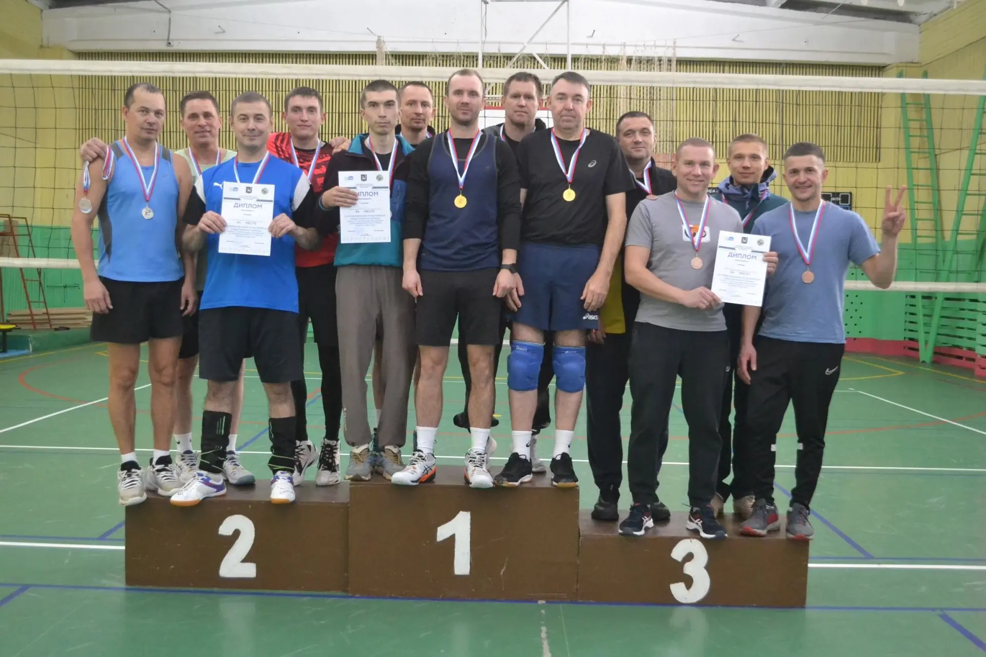 🏐🔥ВОЛЕЙБОЛ СРЕДИ МУЖСКИХ КОМАНД: НЕШУТОЧНЫЕ БАТАЛИИ И ШИКАРНАЯ ПОДДЕРЖКА🏐🔥