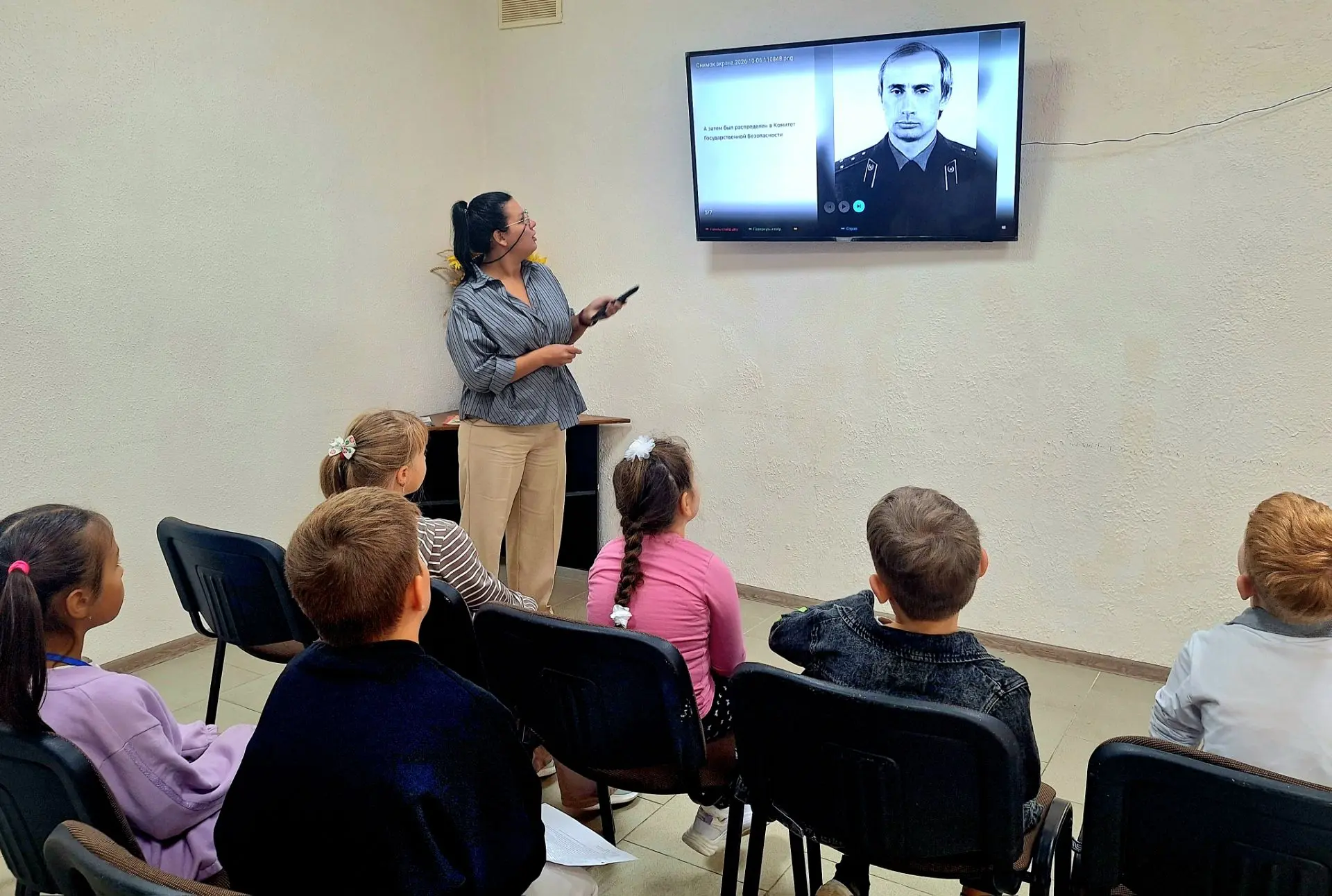 🎉Сегодня в  Доме творчества «Детство» прошел информационный час «Президент — глава гос...