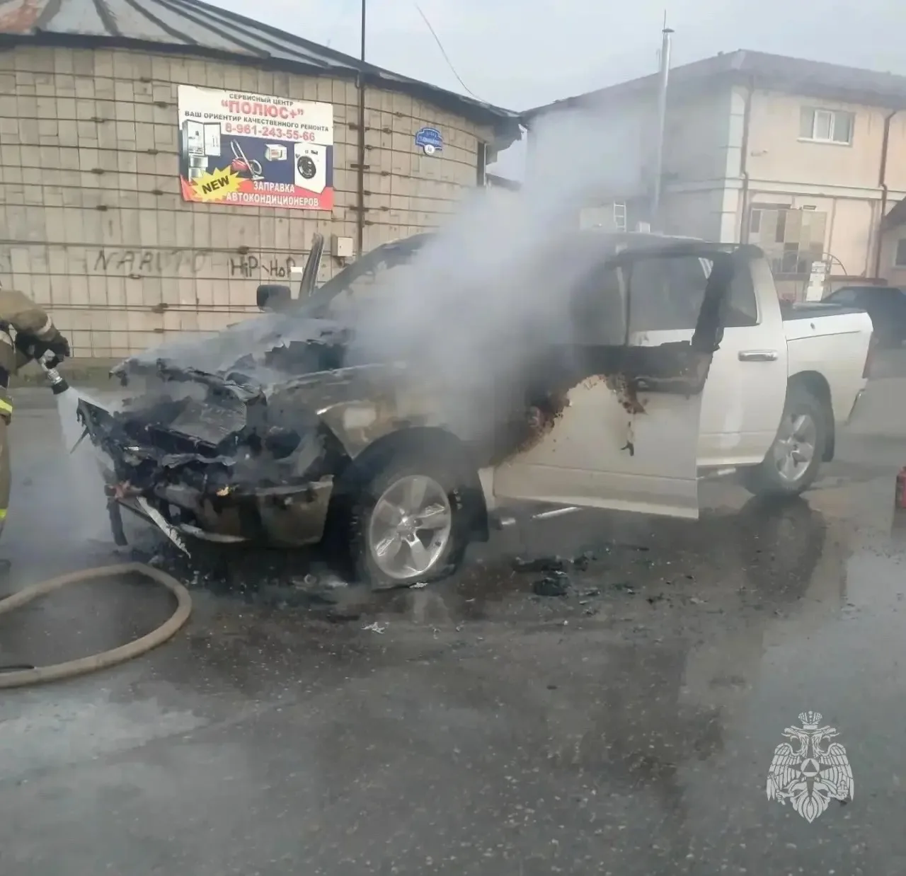 В Приволжске днём 15 октября загорелся автомобиль