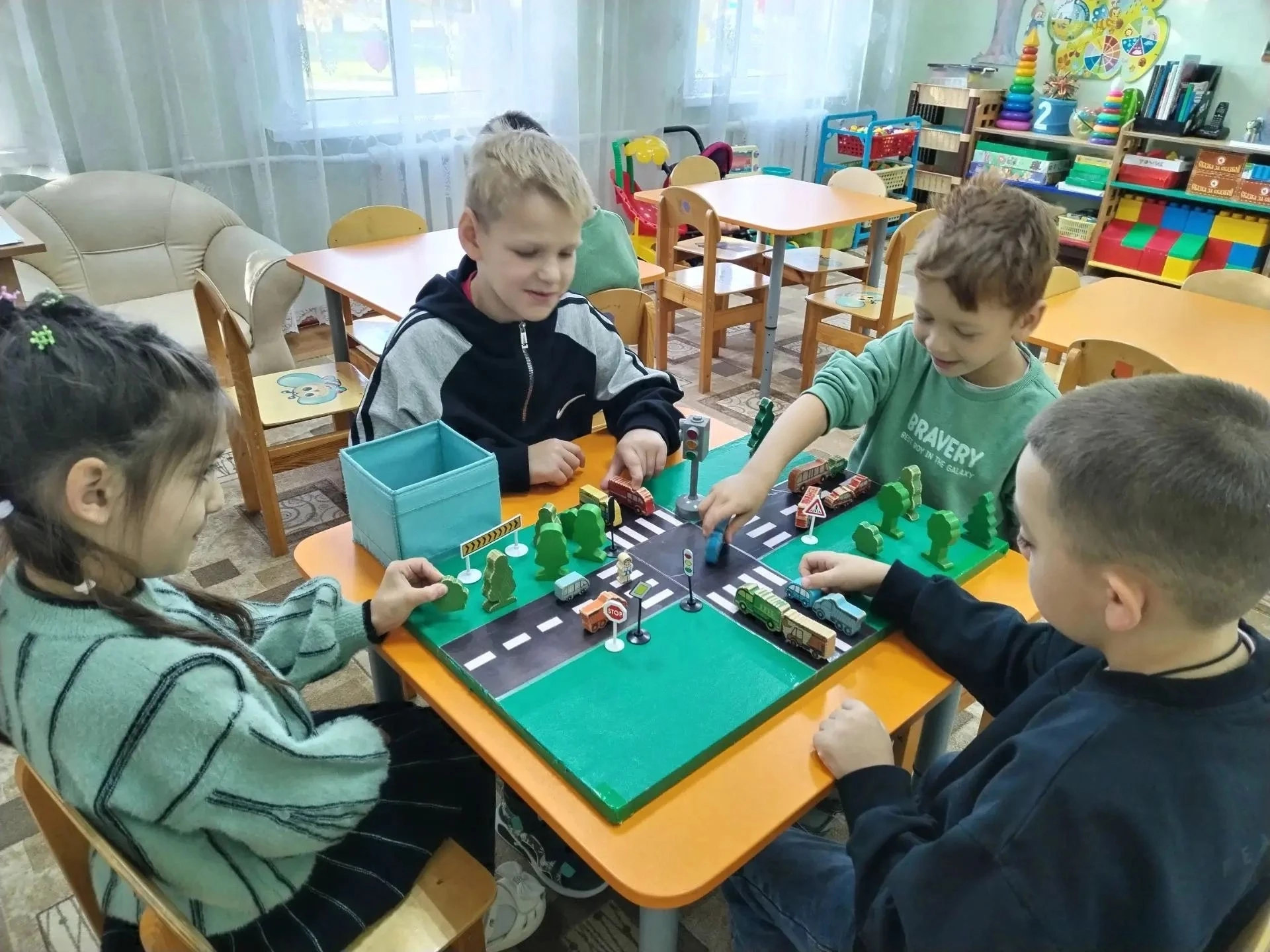 В 1-ой подготовительной группе нашего детского сада прошло увлекательное занятие по ПДД...