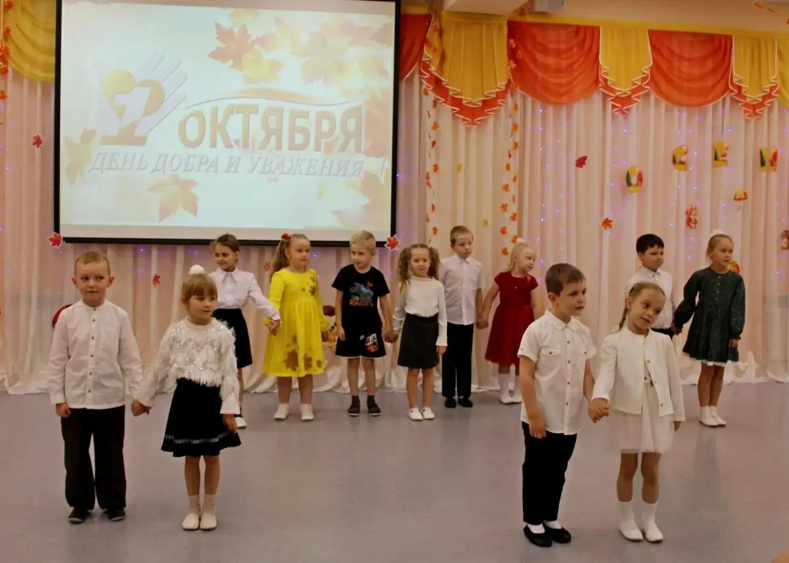 Осенние мелодии в ТОПОЛЬКЕ
