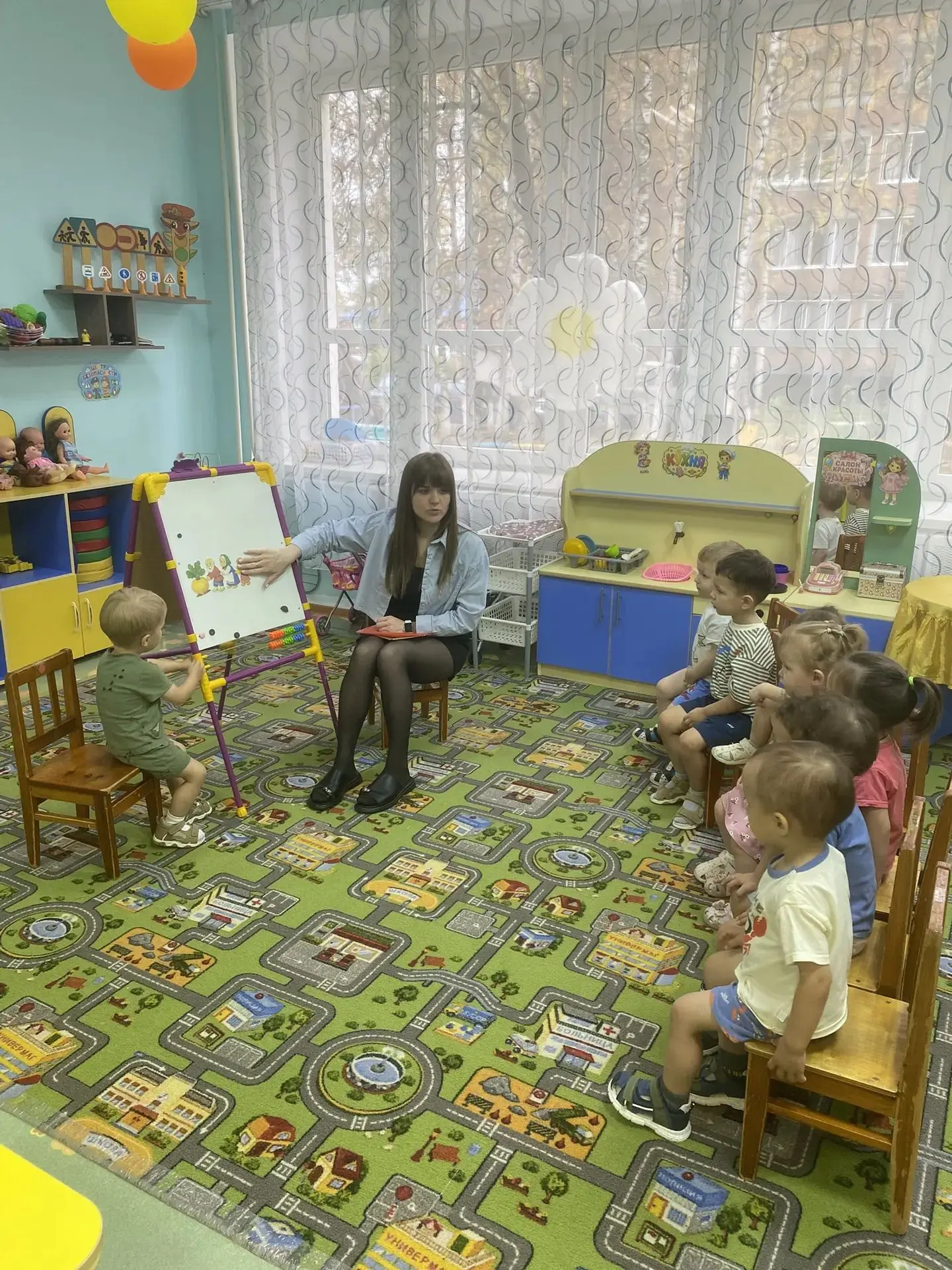 📖 Сегодня мы читали всеми любимую русскую народную сказку «Репка».