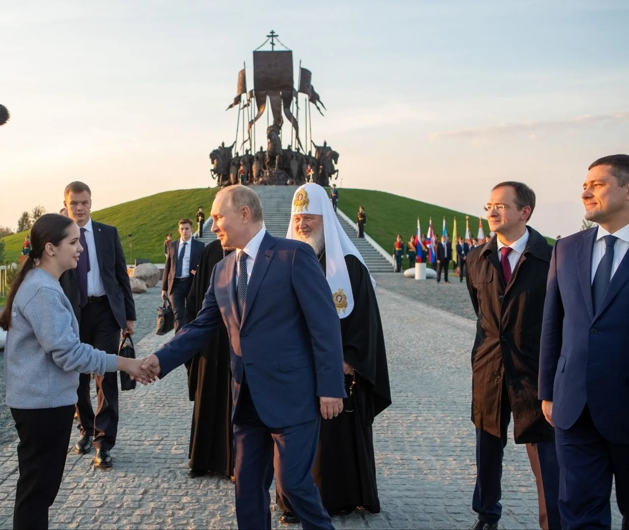 #ПоздравляюПрезидента
