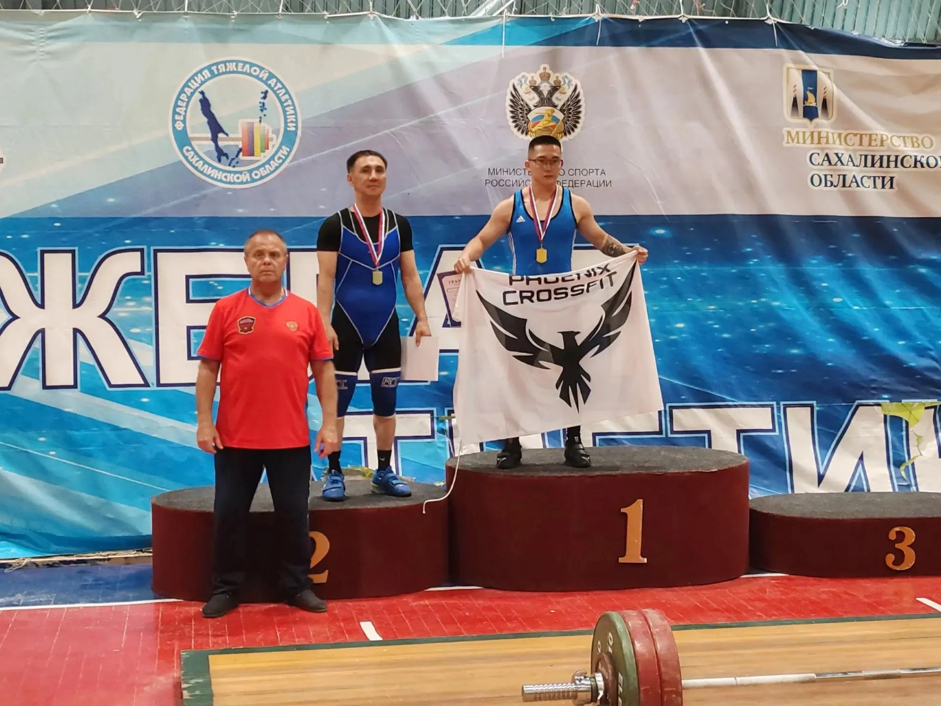 🏋️ Поронайские тяжелоатлеты поборолись за медали в Холмске