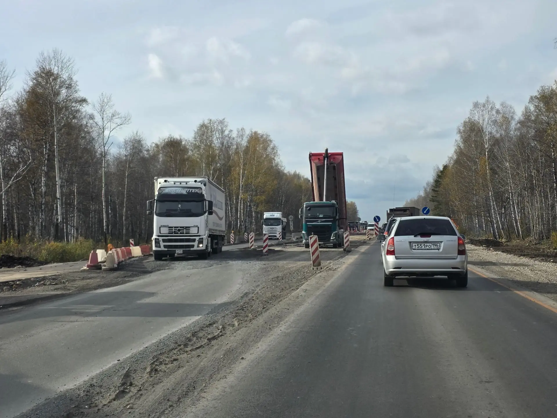 105-106 км автодороги Екатеринбург-Тюмень - дорожные работы.