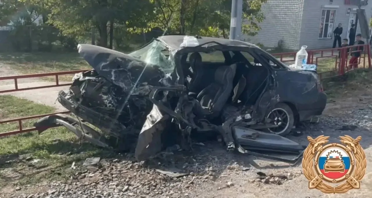 Под Волгодонском в ДТП с тремя автомобилями пострадали два водителя