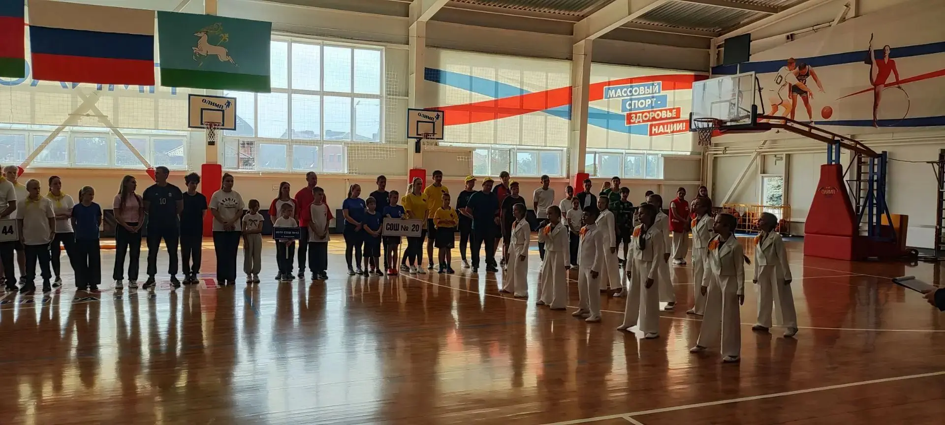 🎶🎉 Сегодня 14 октября в спортивном комплексе "Олимп" г.Кропоткин  юные вокалисты  из ...