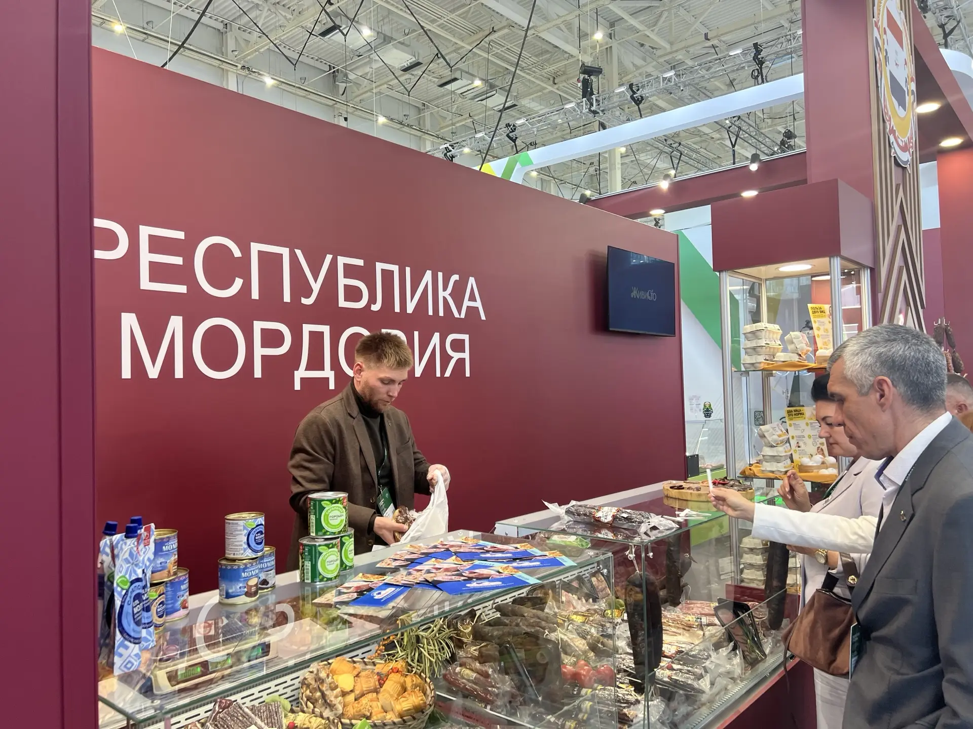 🌾 Наша делегация работает на Российской агропромышленной выставке «Золотая осень». Мор...