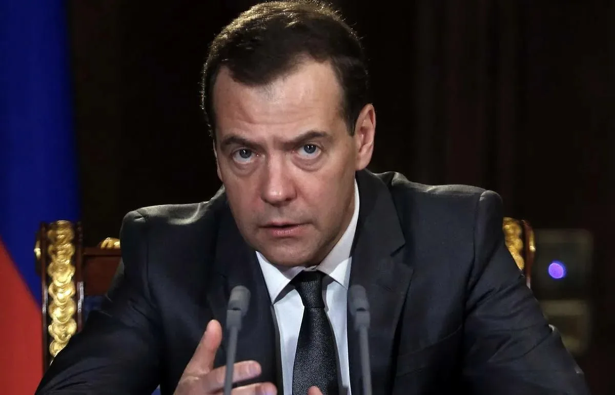 🇷🇺 Дмитрий Медведев прокомментировал задержание основателя «Рыбаря» и прочих граждан ...