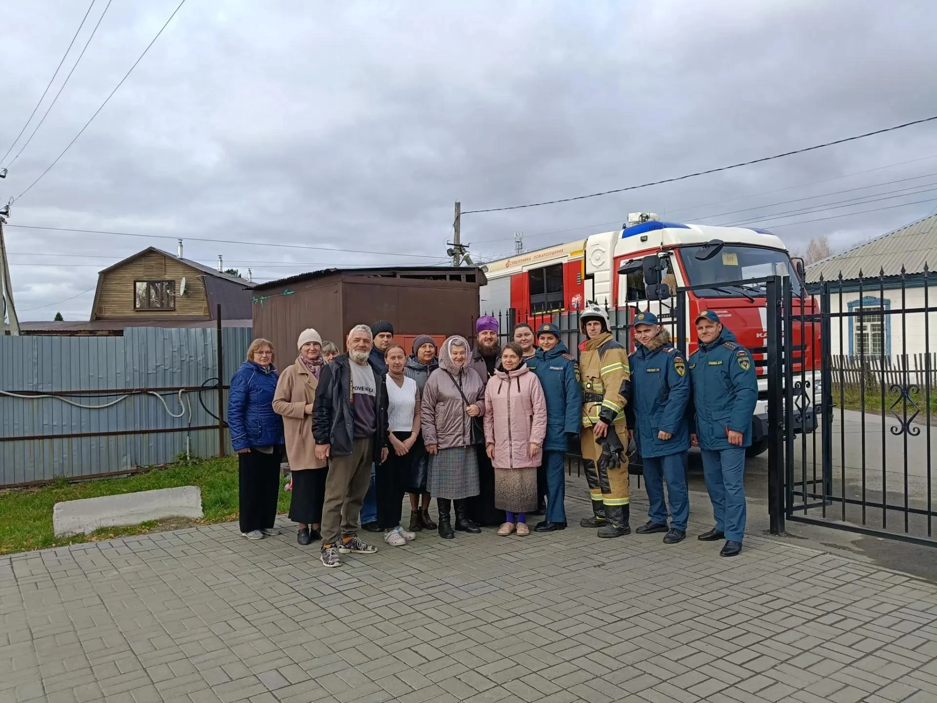 14 октября, в праздник Покрова Пресвятой Богородицы, на приходе Георгия Победоносца г. ...
