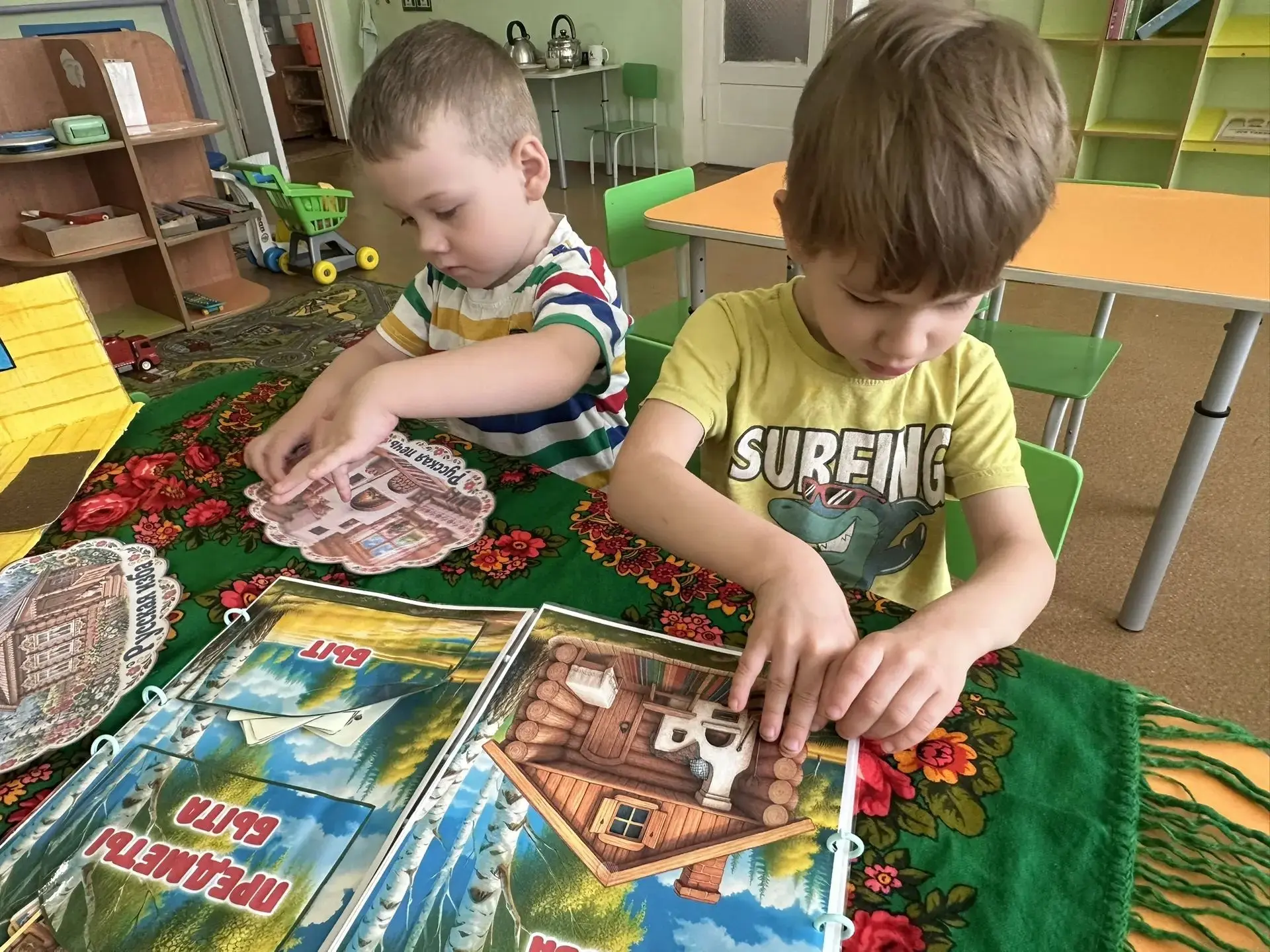 Сегодня в 6 группе прошло тематическое занятие, посвящённое русским народным обычаям и ...