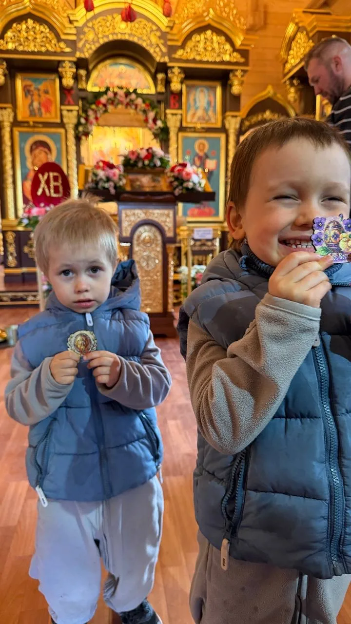 Всех с самым светлым денем, с Пасхой