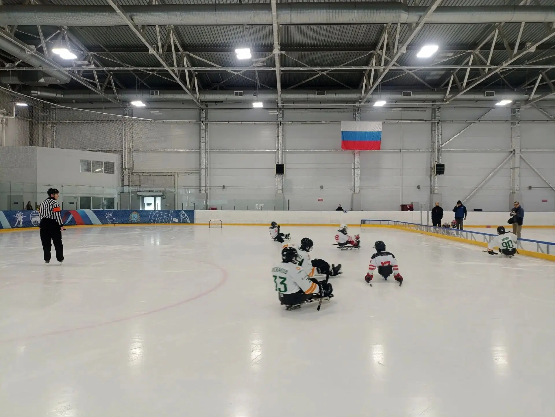 В Самаре стартовал детский турнир по следж-хоккею